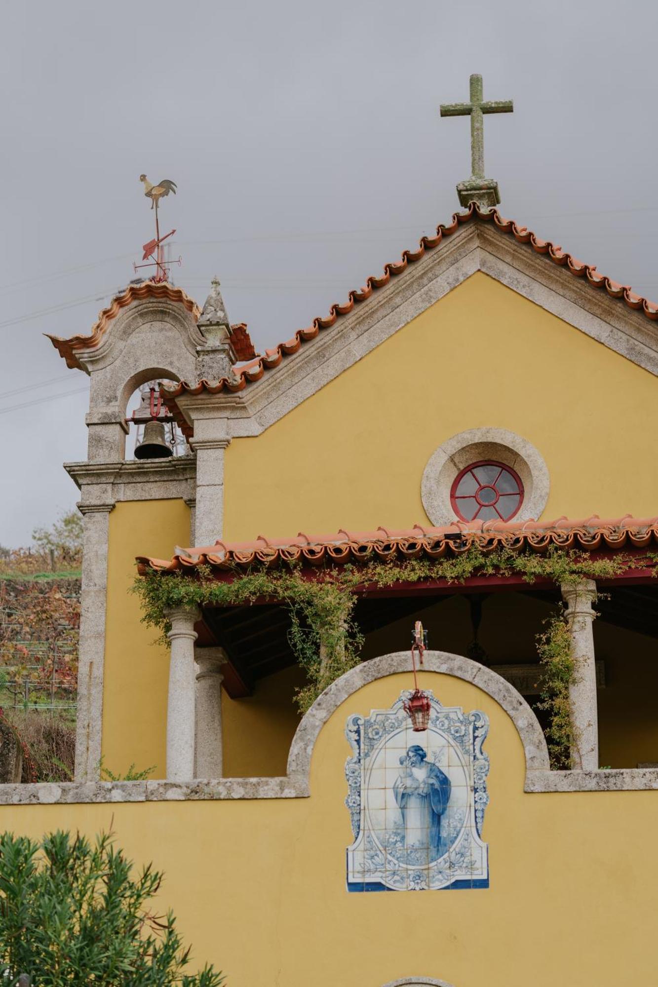Casa Do Salgueiral Villa Santa Marta de Penaguiao Luaran gambar