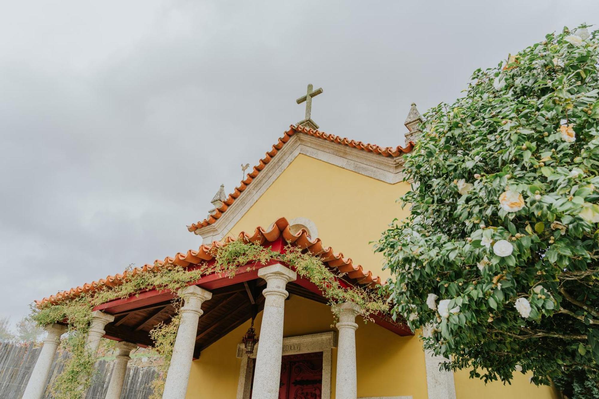 Casa Do Salgueiral Villa Santa Marta de Penaguiao Luaran gambar